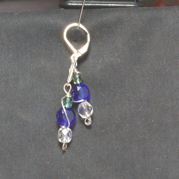 CCLHMHLLC Wired Jewellery Designs - Picture 3 of 4